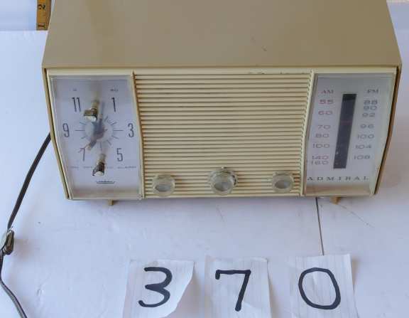 Admiral 1960's Alarm Clock Counter Top Radio