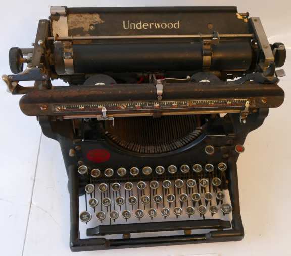 Vintage Underwood Typewriter