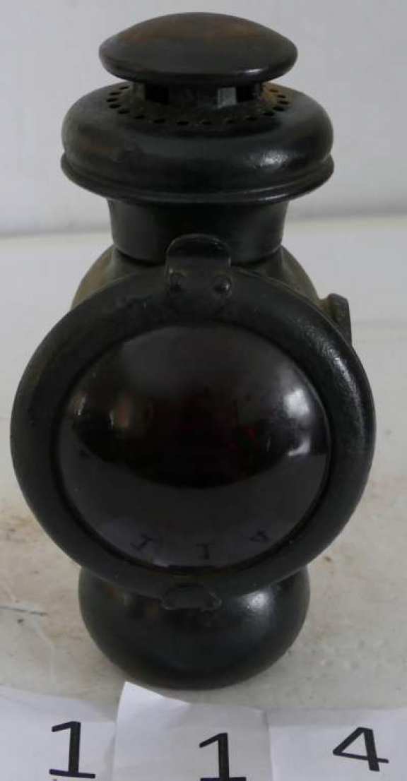 Edmunds & Jones Corp. Kerosene Car Light