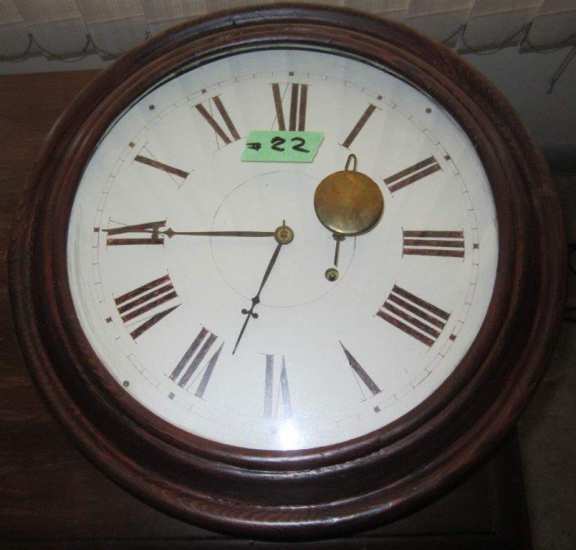 Gallery clock