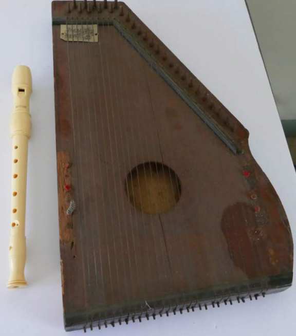 Ideal Autoharp and Flute