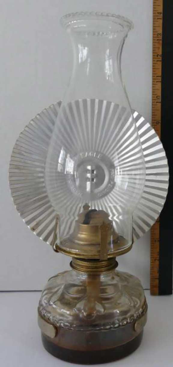 Kerosene Lamp with Reflector