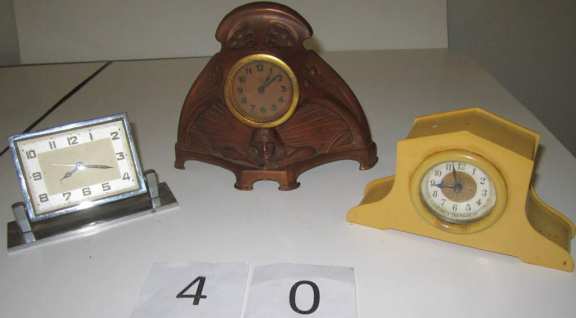 3 novelty clocks