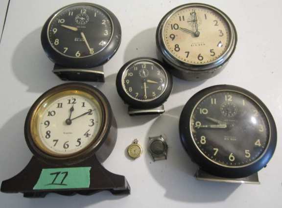 5 alarm clocks & 2 watches