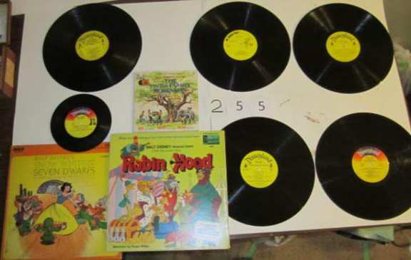 5 Disney albums + 2 45 records