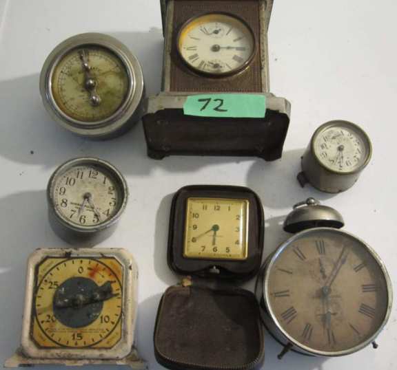 7 assorted clocks