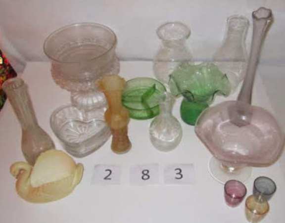 Assorted glassware