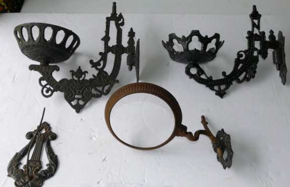 Lamp Holders - Cast Iron