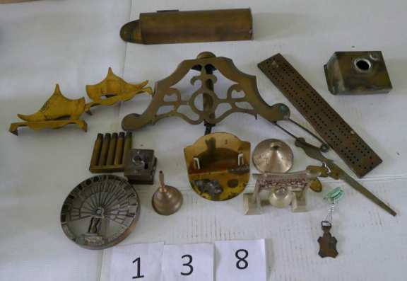 Various brass knick knacks